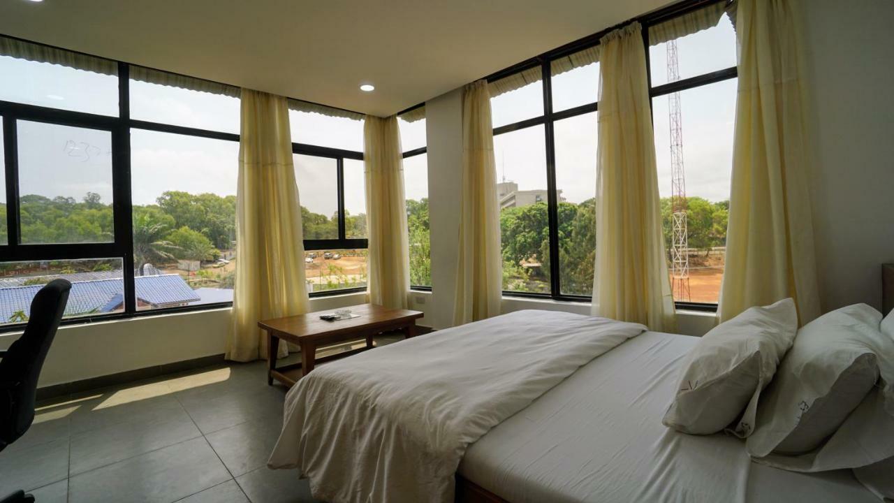 The Family Kingdom Resort Freetown Extérieur photo